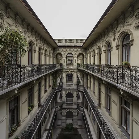 Historical Building Brody Apartment Budapest Exterior photo